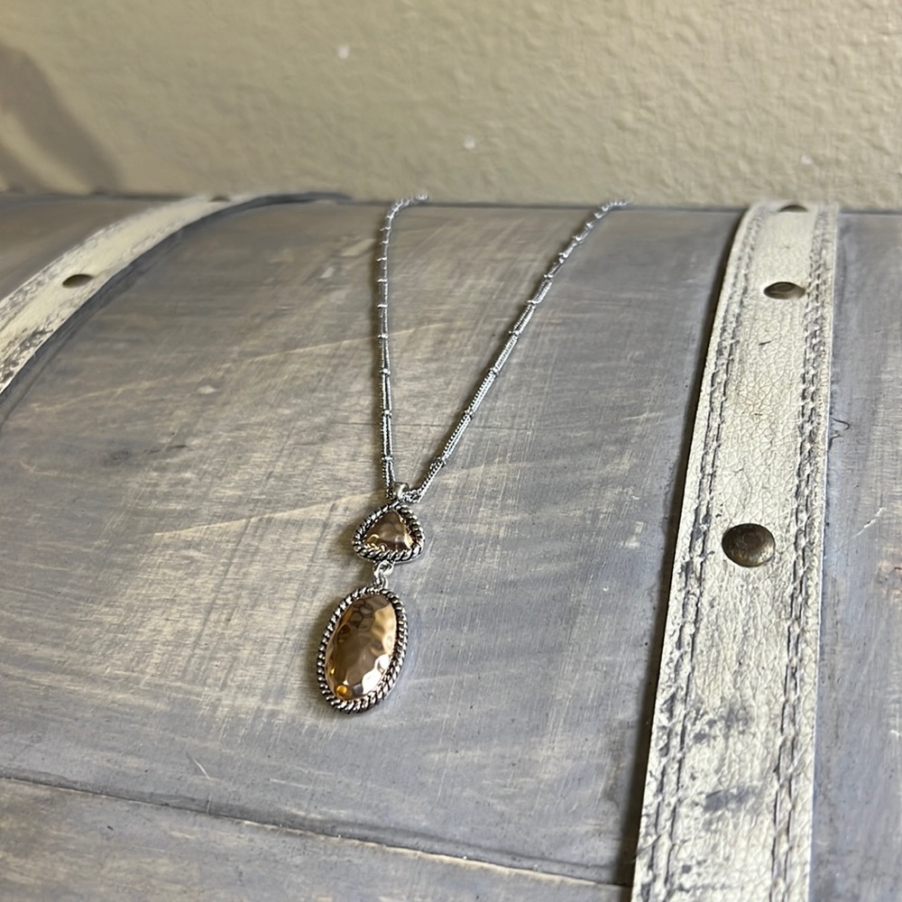 Two tone necklace